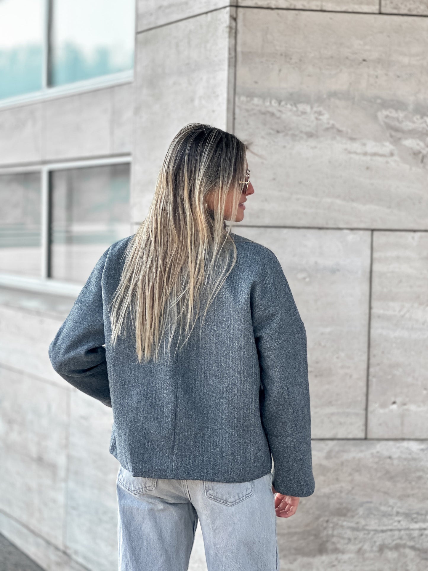Blazer Lazo Gris