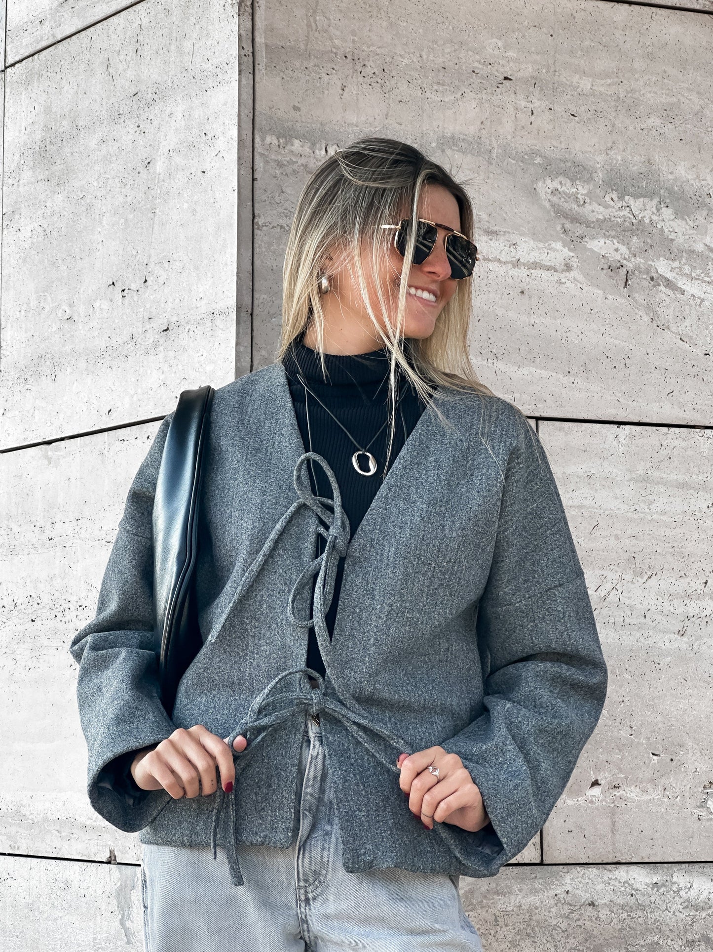 Blazer Lazo Gris