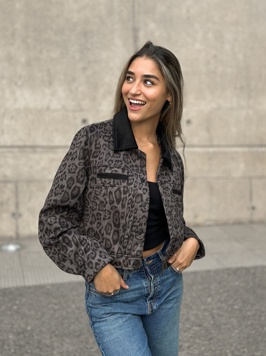 Chaqueta Print Gamuza Negra