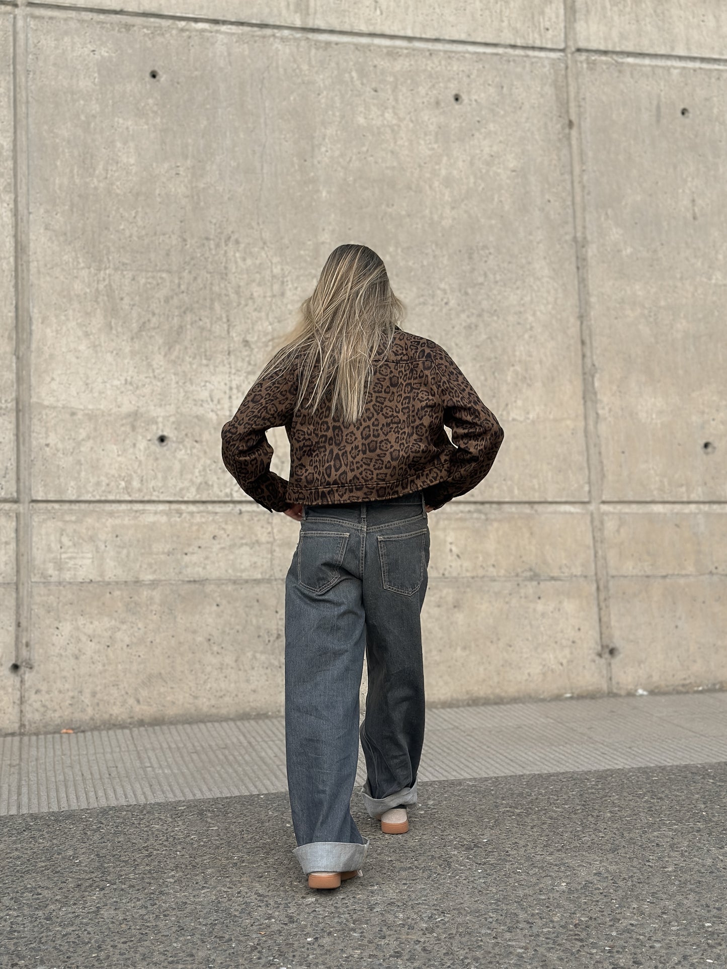 Chaqueta Print Gamuza Mocha Mousse